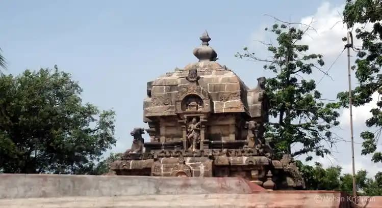 Twin Agastishvara and Cholishvara Temples